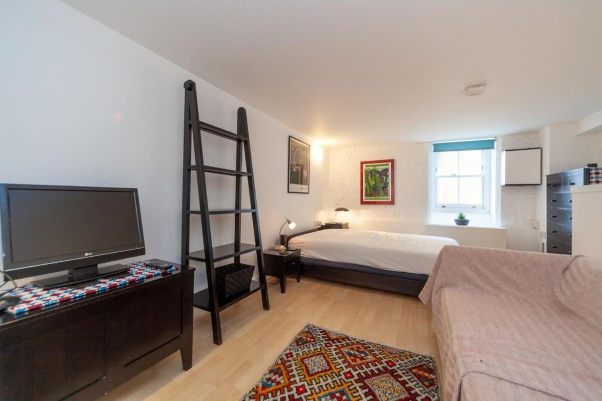 Charming 1 Bedroom Apartment In Old School House Λονδίνο Εξωτερικό φωτογραφία